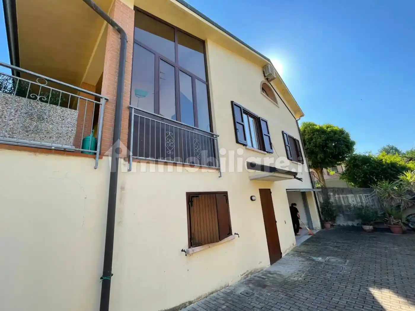 Villetta a schiera in vendita a Montechiarugolo