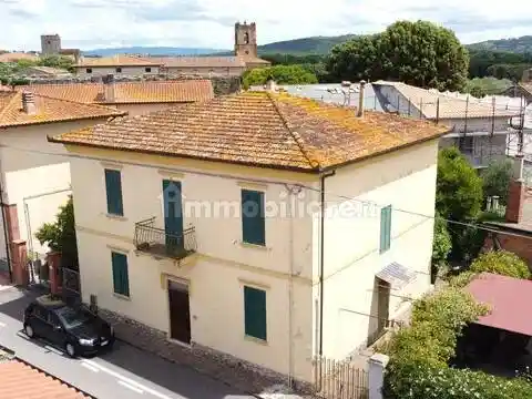 Appartamento in vendita a Civitella Paganico