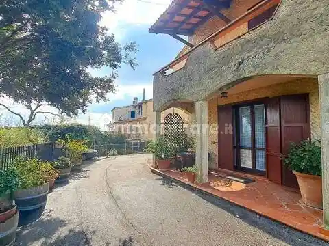 Villa in vendita a Cinigiano