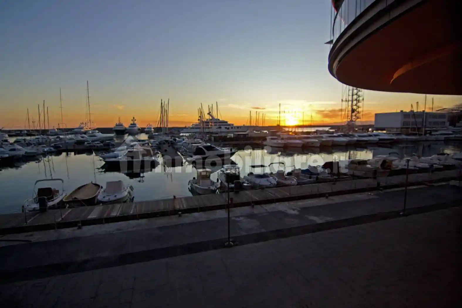 Appartamento in affitto a Genova