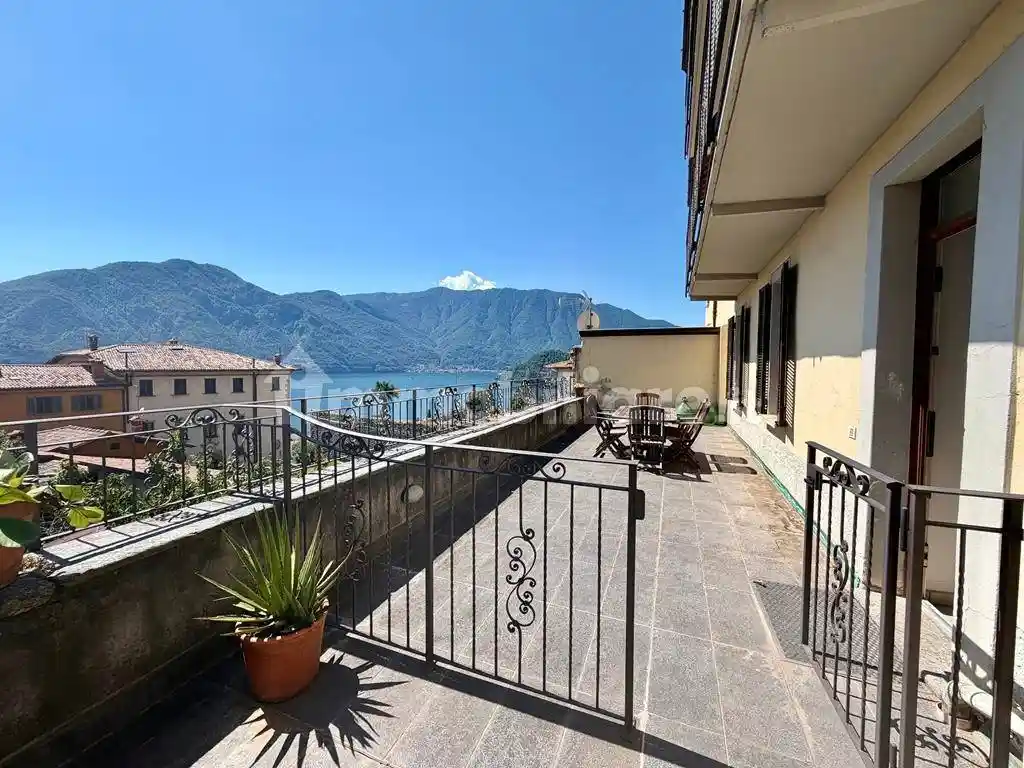 Appartamento in vendita a Tremezzina