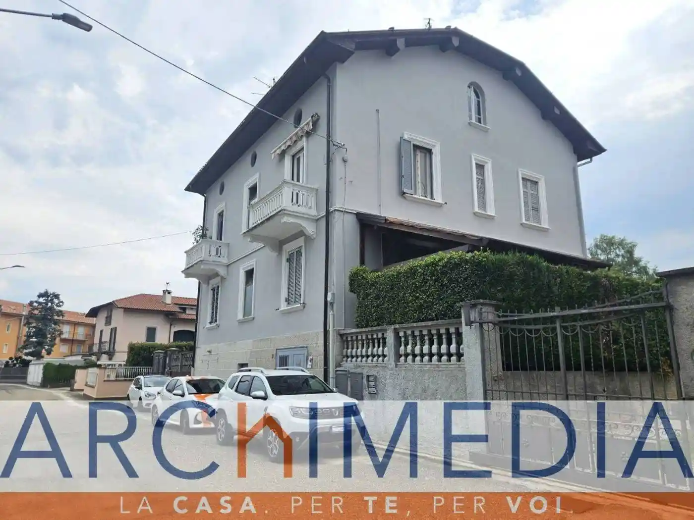 Appartamento in vendita a Malnate