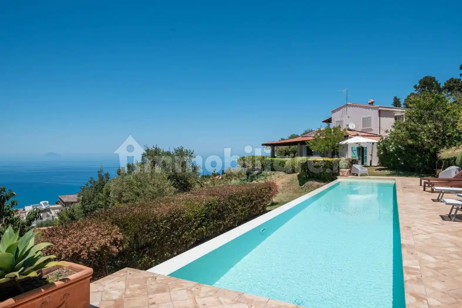 Villa in vendita a Capo d'Orlando