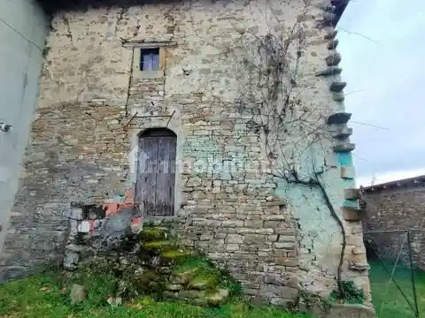 Rustico - Casale in vendita a Montecreto