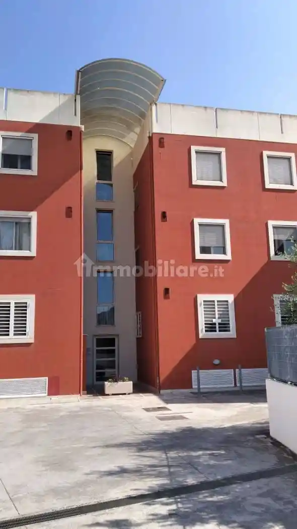 Appartamento in vendita a Adelfia