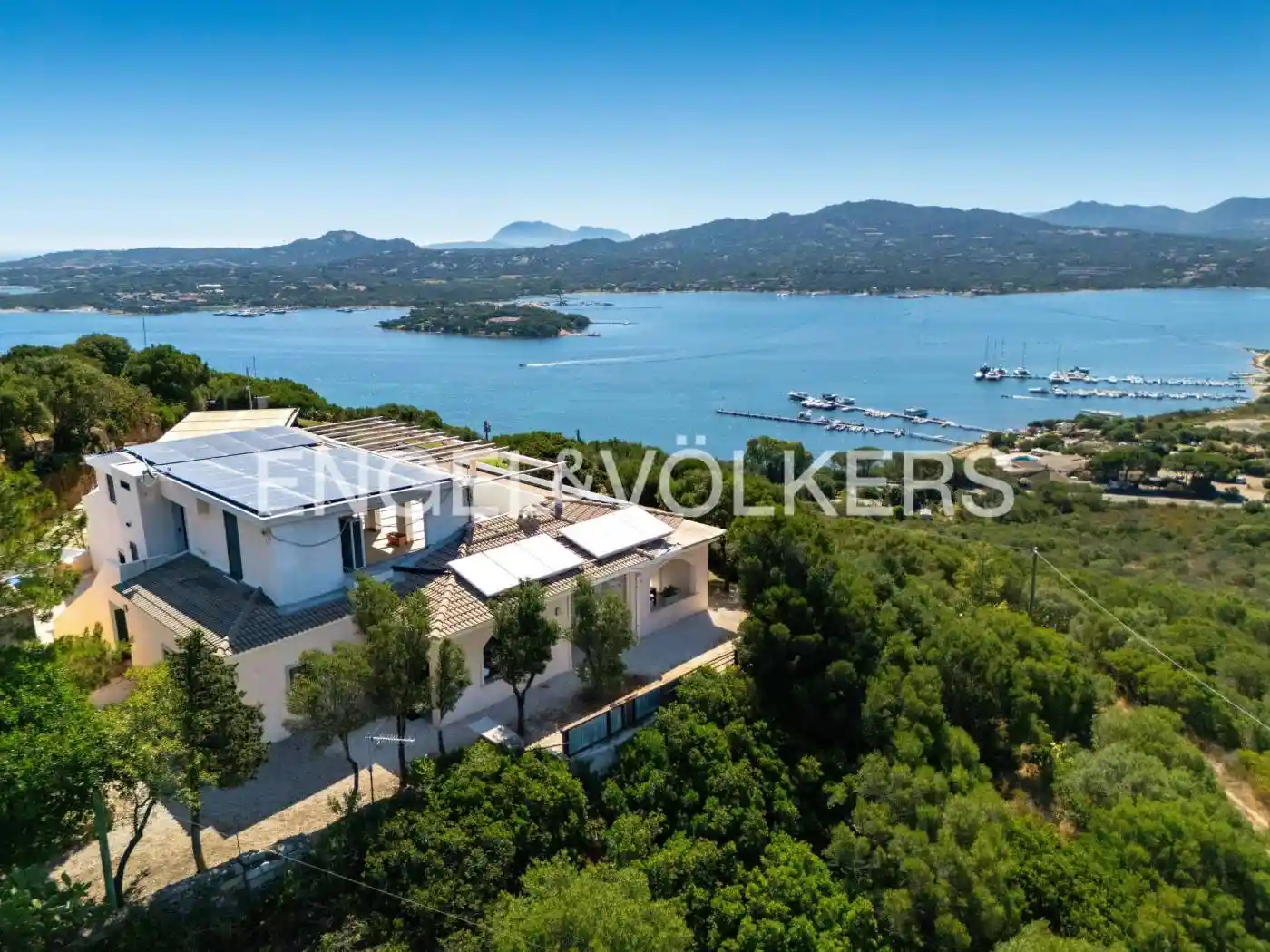 Villa in vendita a Olbia