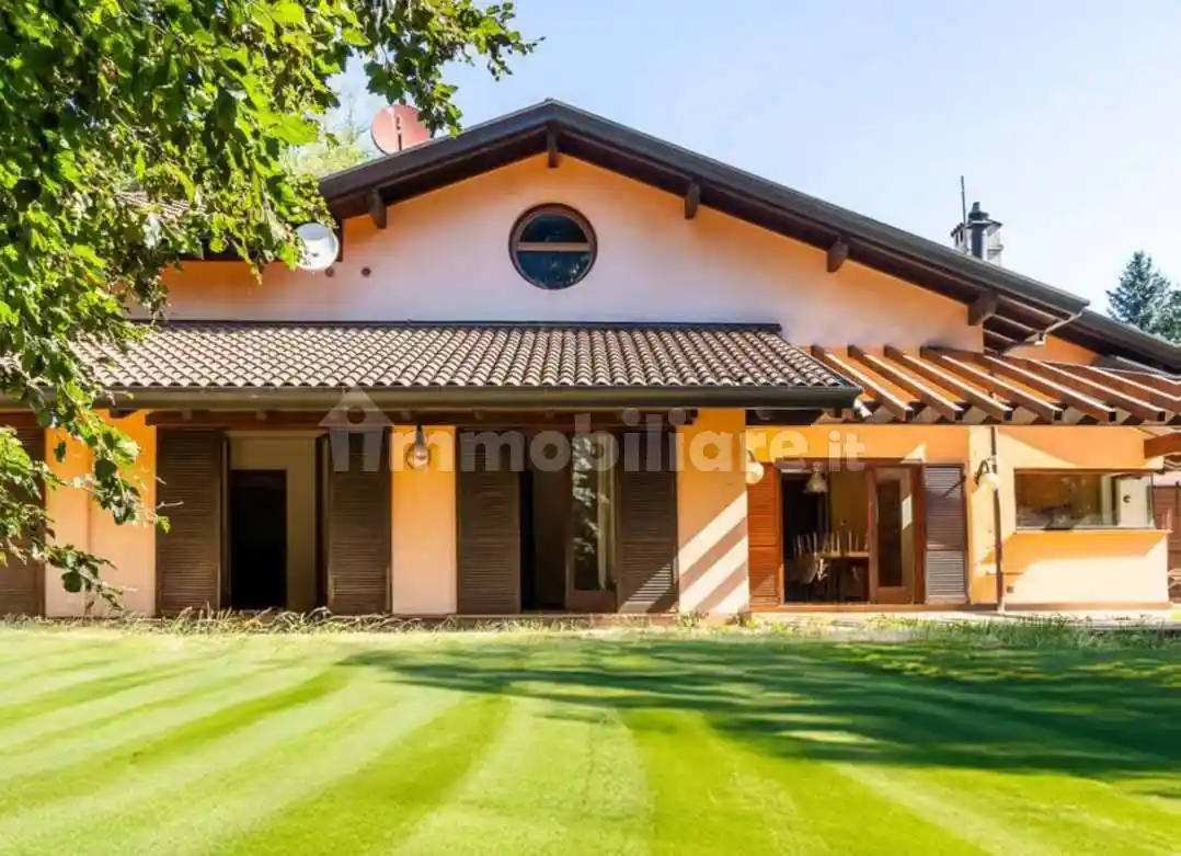Villa in vendita a Limido Comasco