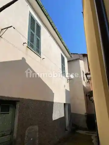 Casa indipendente in vendita a Borgomaro