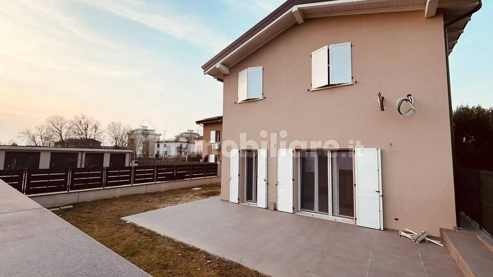 Villa in vendita a Reggiolo