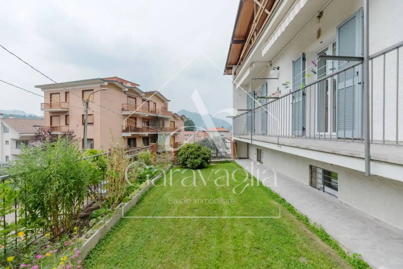 Villa in vendita a Varese