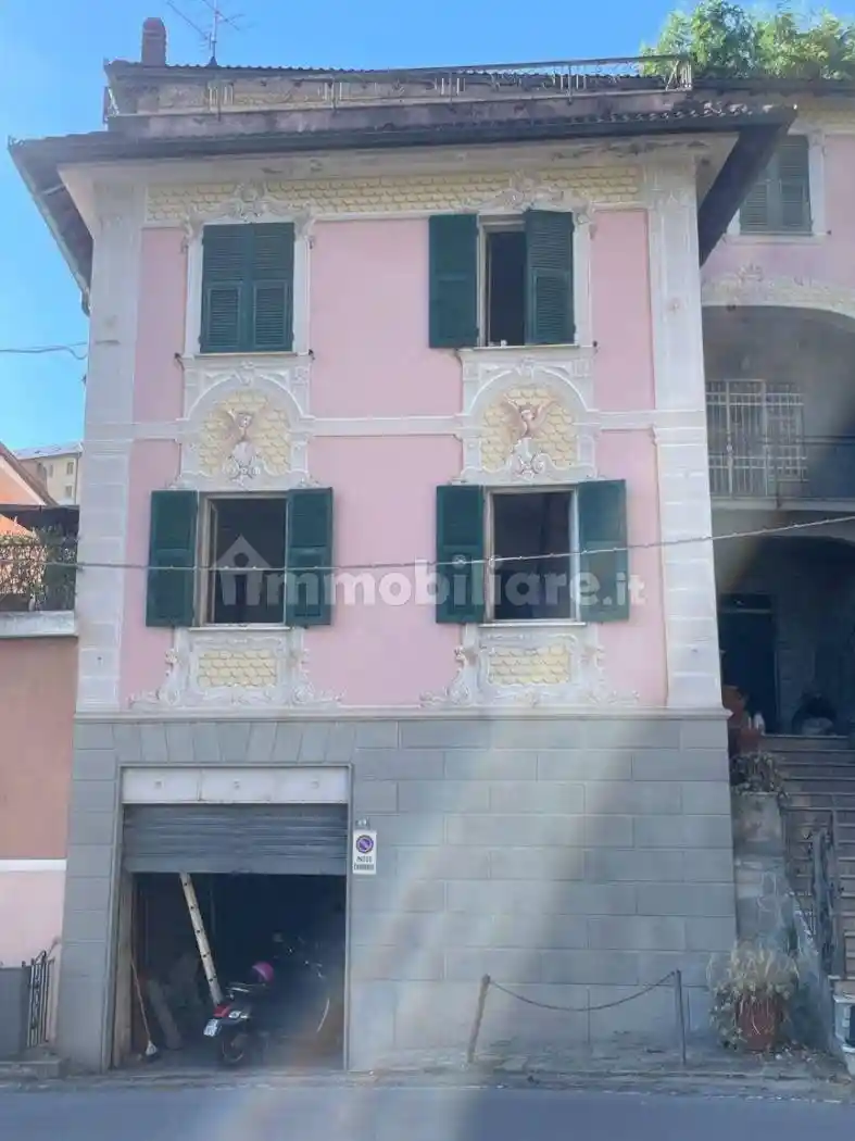 Villa in vendita a Uscio