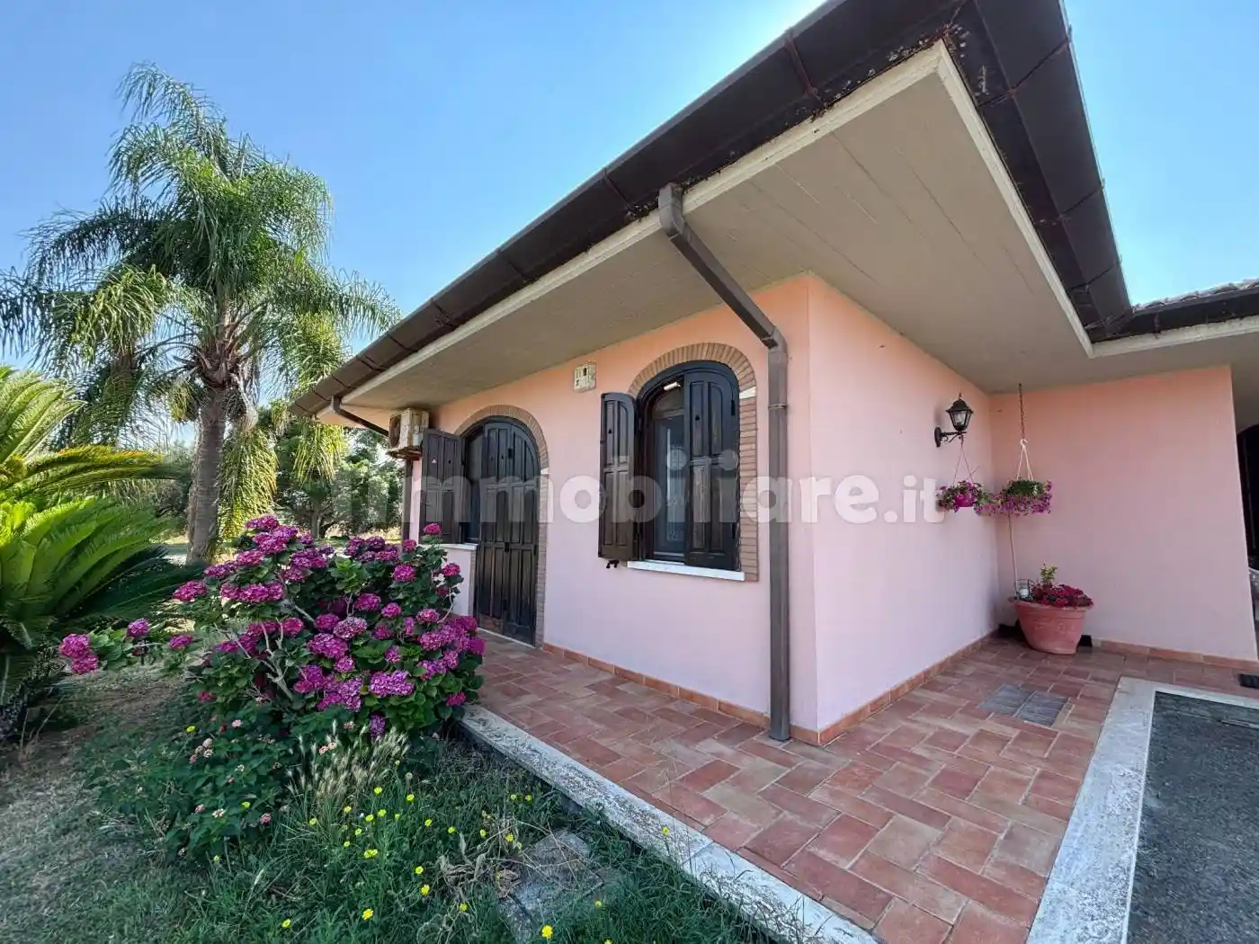 Villa in vendita a Latina