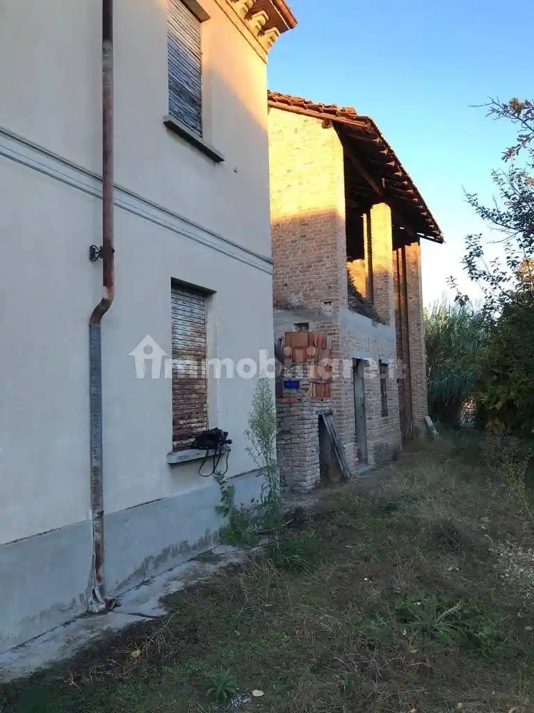 Rustico - Casale in vendita a Pizzale