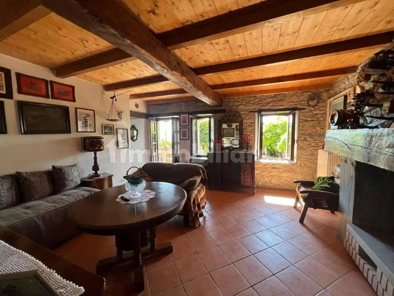 Casa indipendente in vendita a Bore
