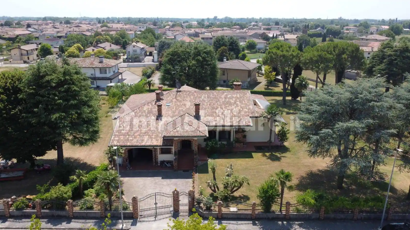 Villa in vendita a Castions di Strada