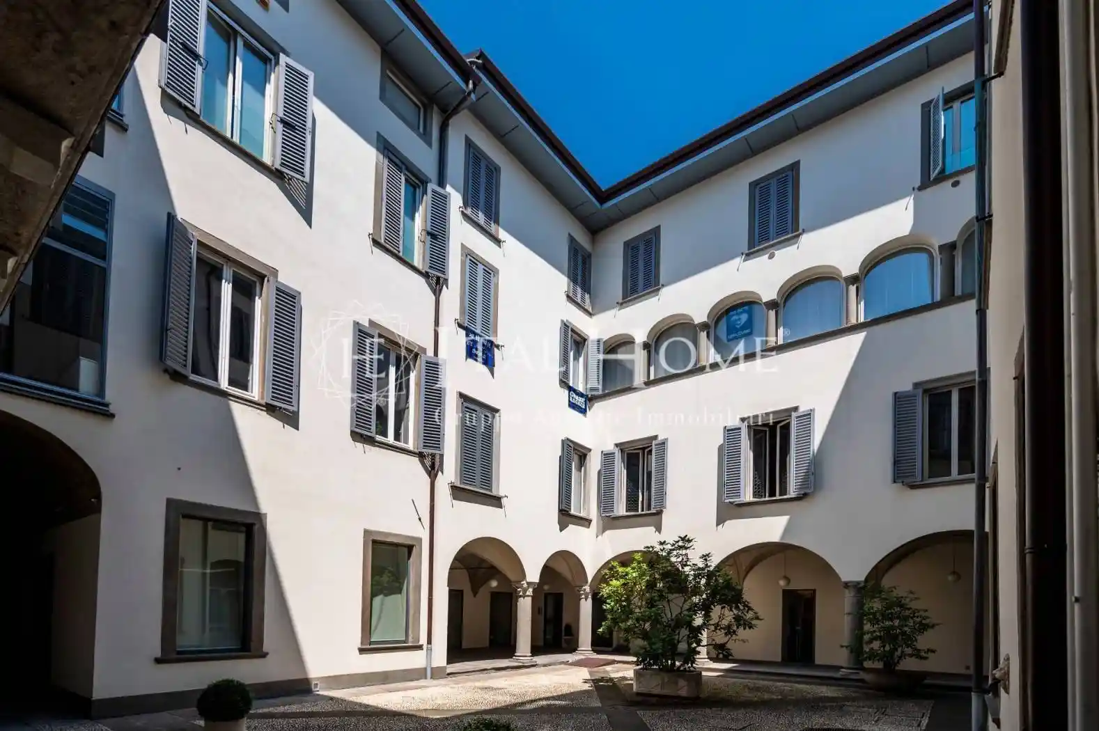Appartamento in vendita a Bergamo