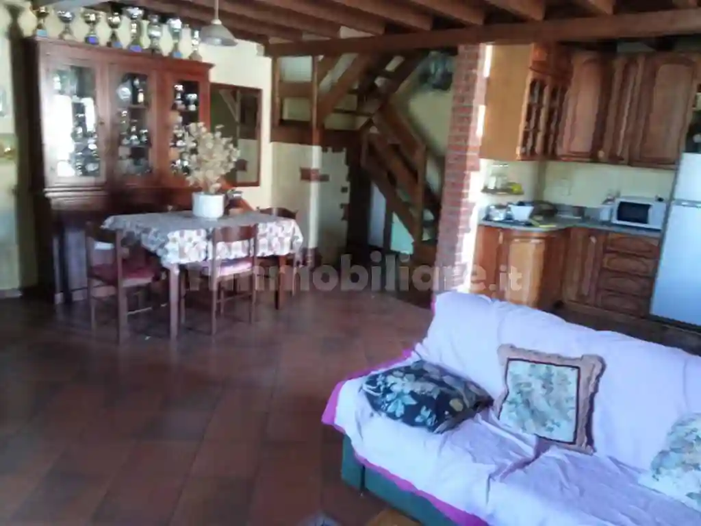 Casa indipendente - foto 2
