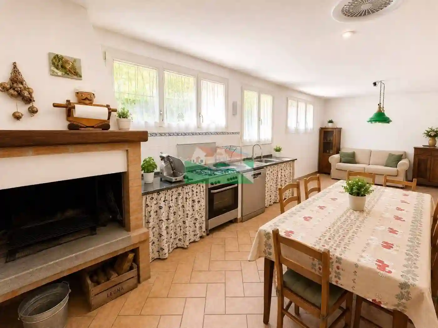Villa - foto 2