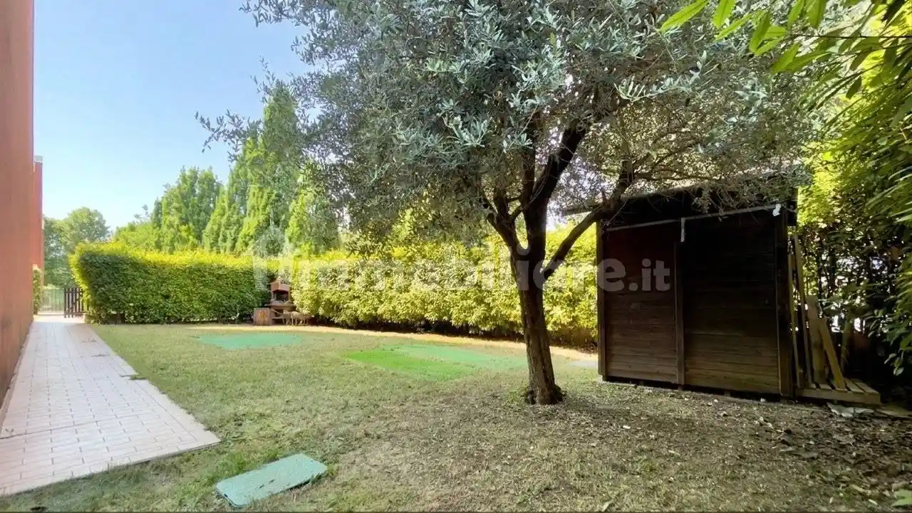 Appartamento in vendita a San Zeno Naviglio