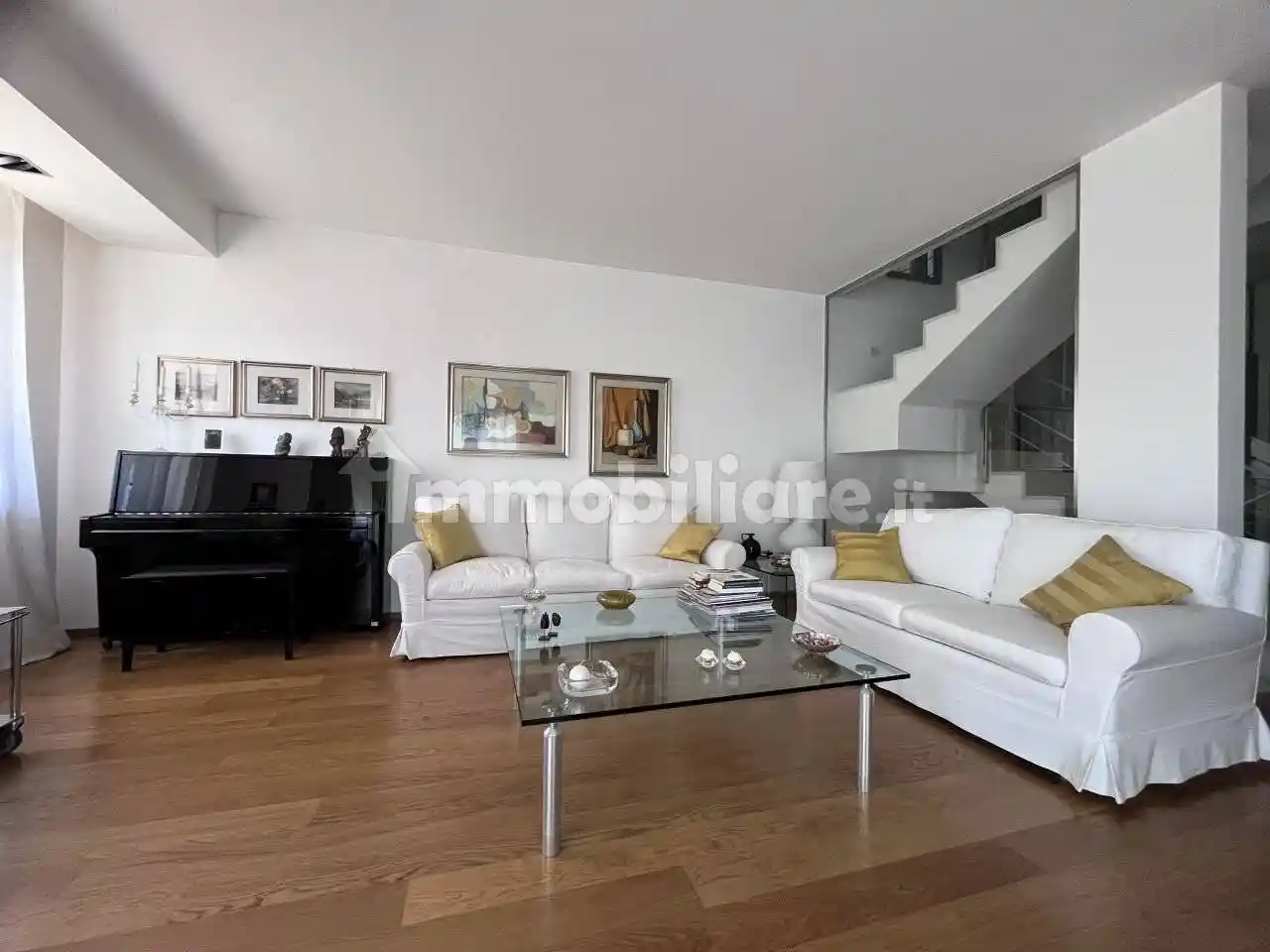 Casa indipendente in vendita a Jesi