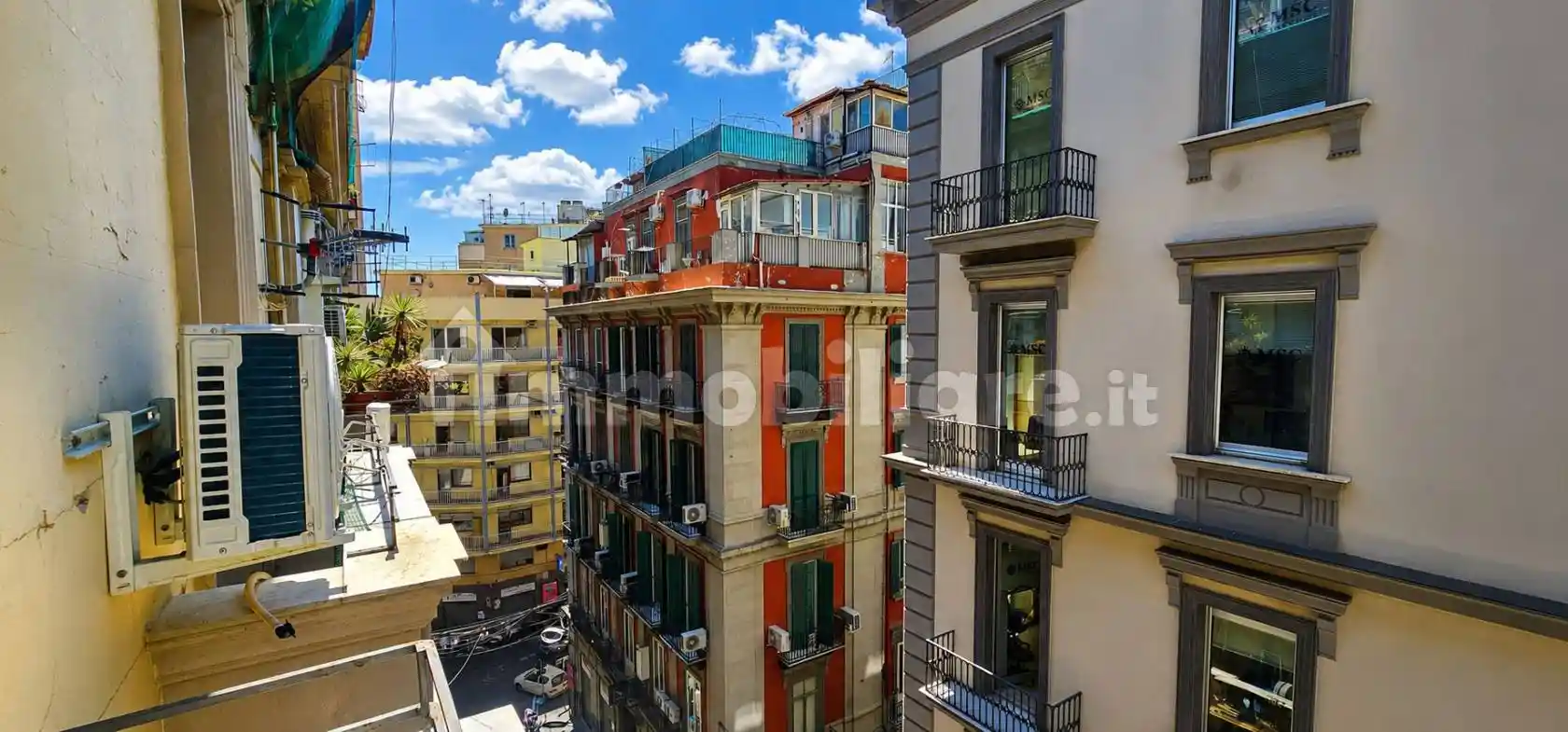Appartamento in affitto a Napoli