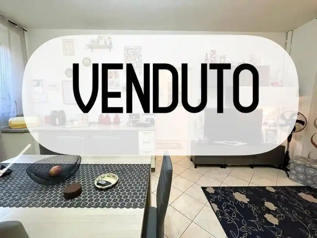 Appartamento in vendita a Azzate