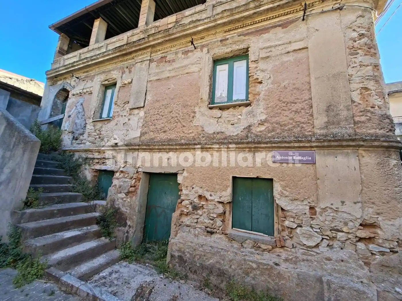 Casa indipendente in vendita a Motta San Giovanni