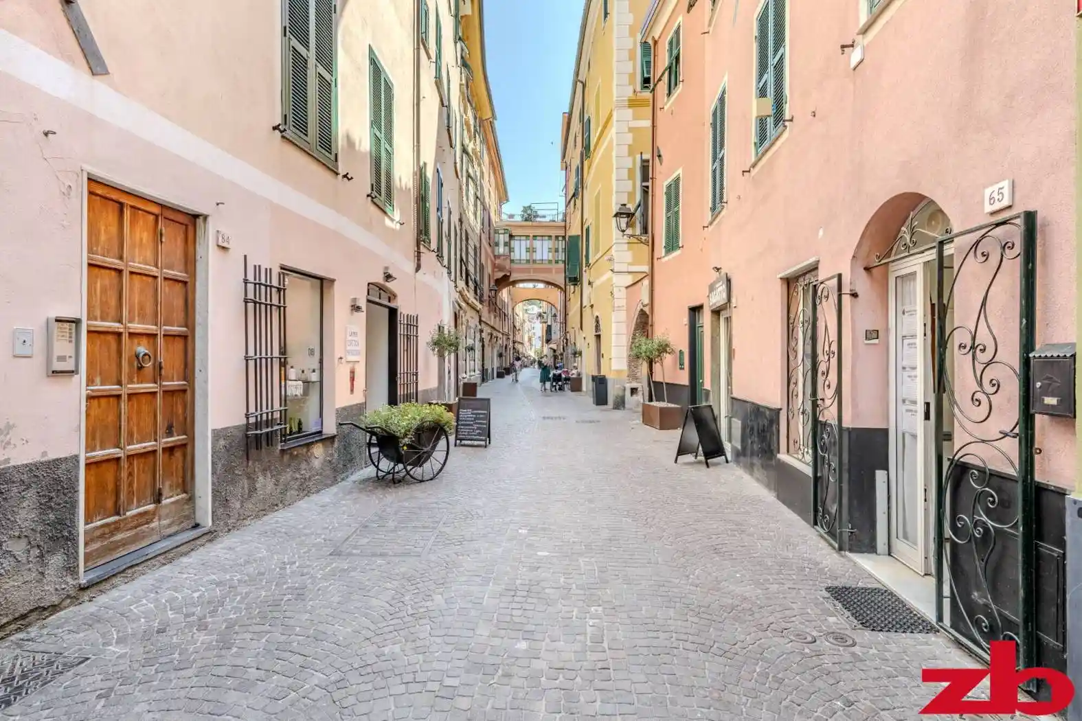 Appartamento in vendita a Celle Ligure