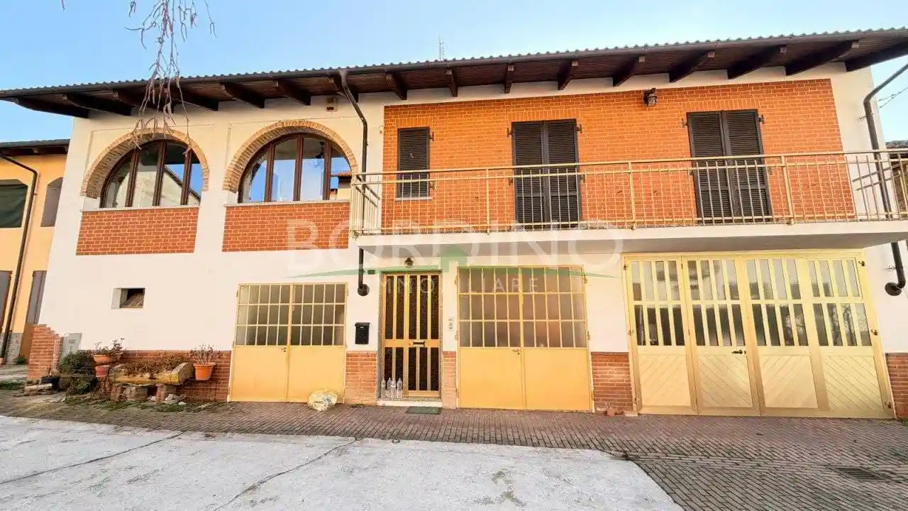 Casa indipendente in vendita a Asti