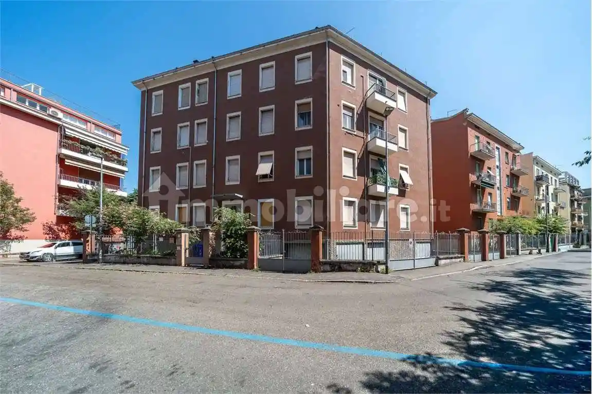 Appartamento in vendita a Parma