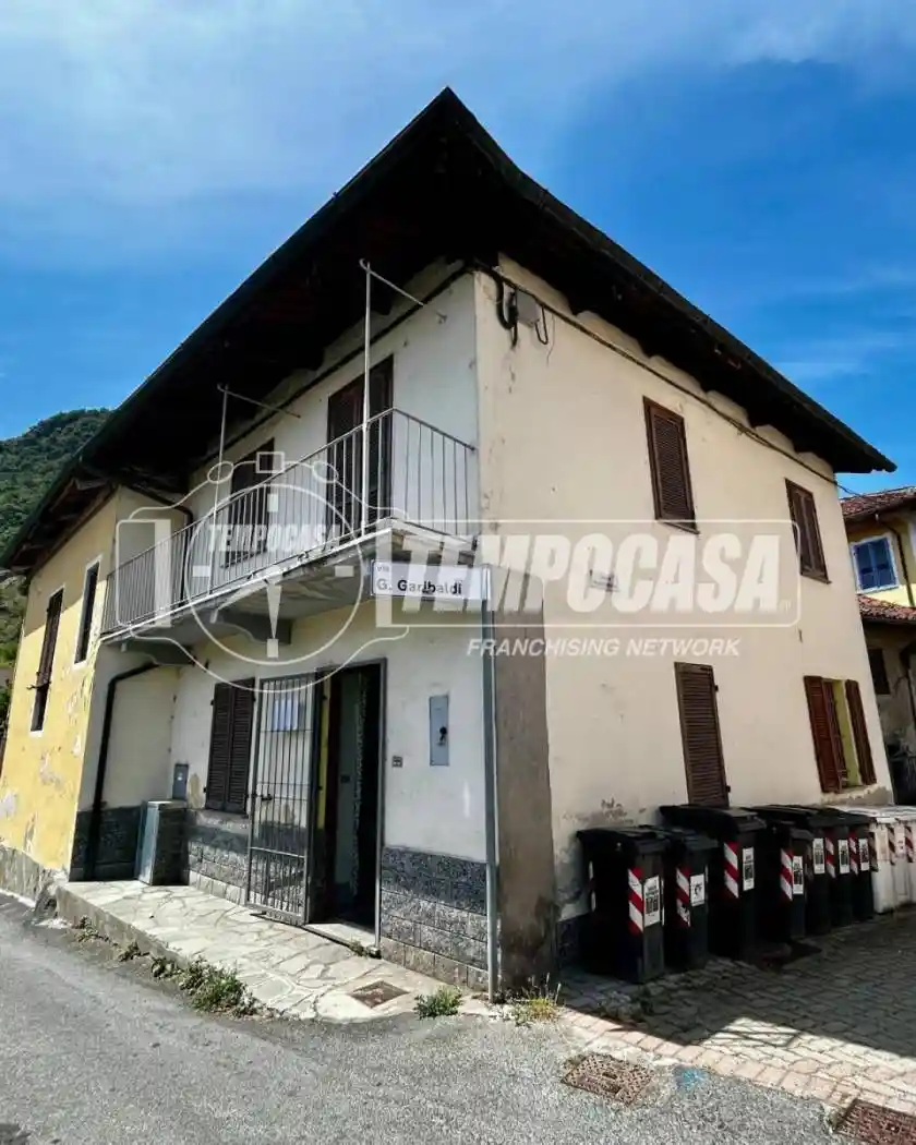 Casa indipendente in vendita a Trana