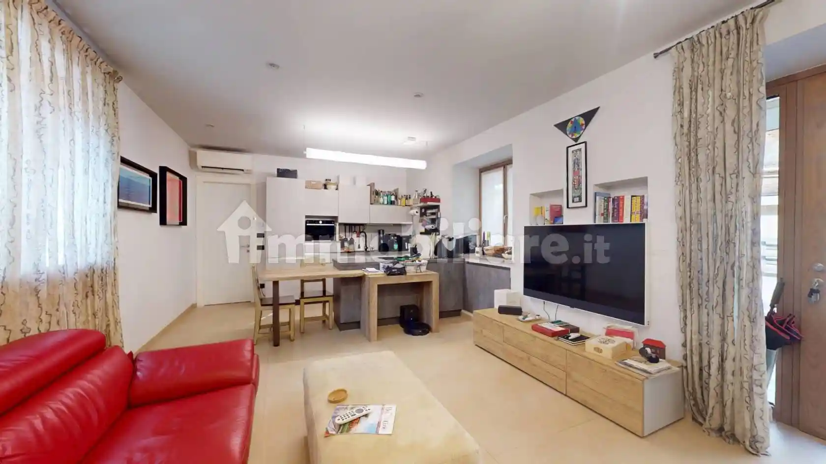 Casa indipendente in vendita a Bra