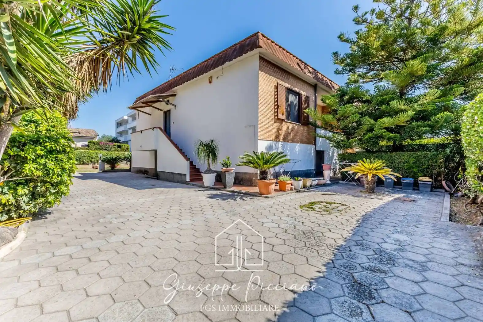 Villa in vendita a Fiumicino