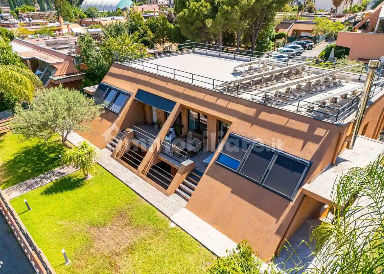 Villa - foto 2
