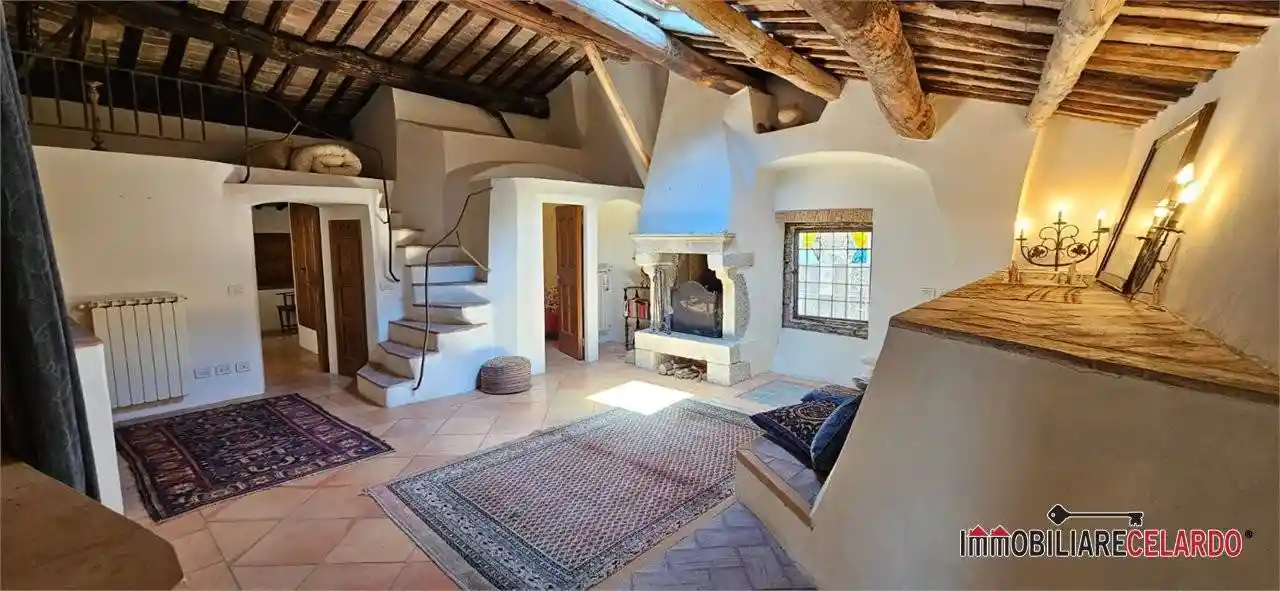 Appartamento in vendita a Siena