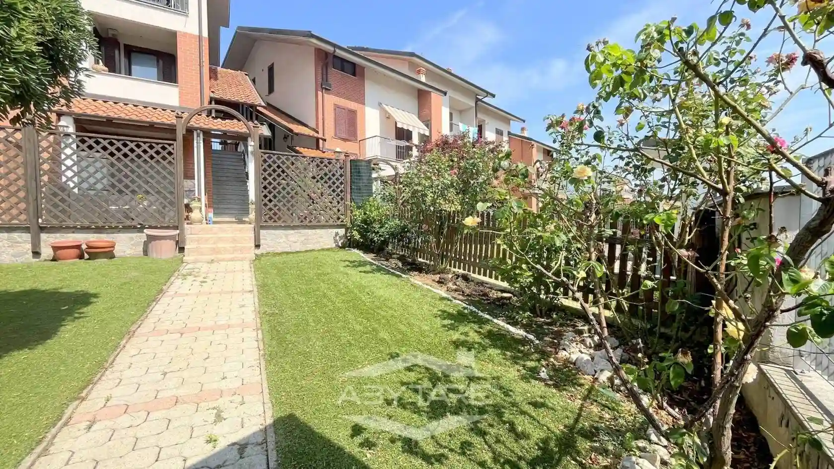 Villetta a schiera - foto 2