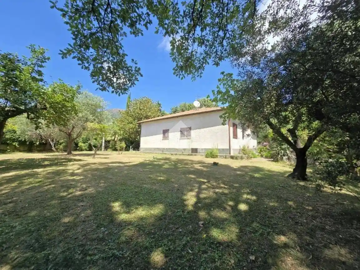 Villa in vendita a Albenga
