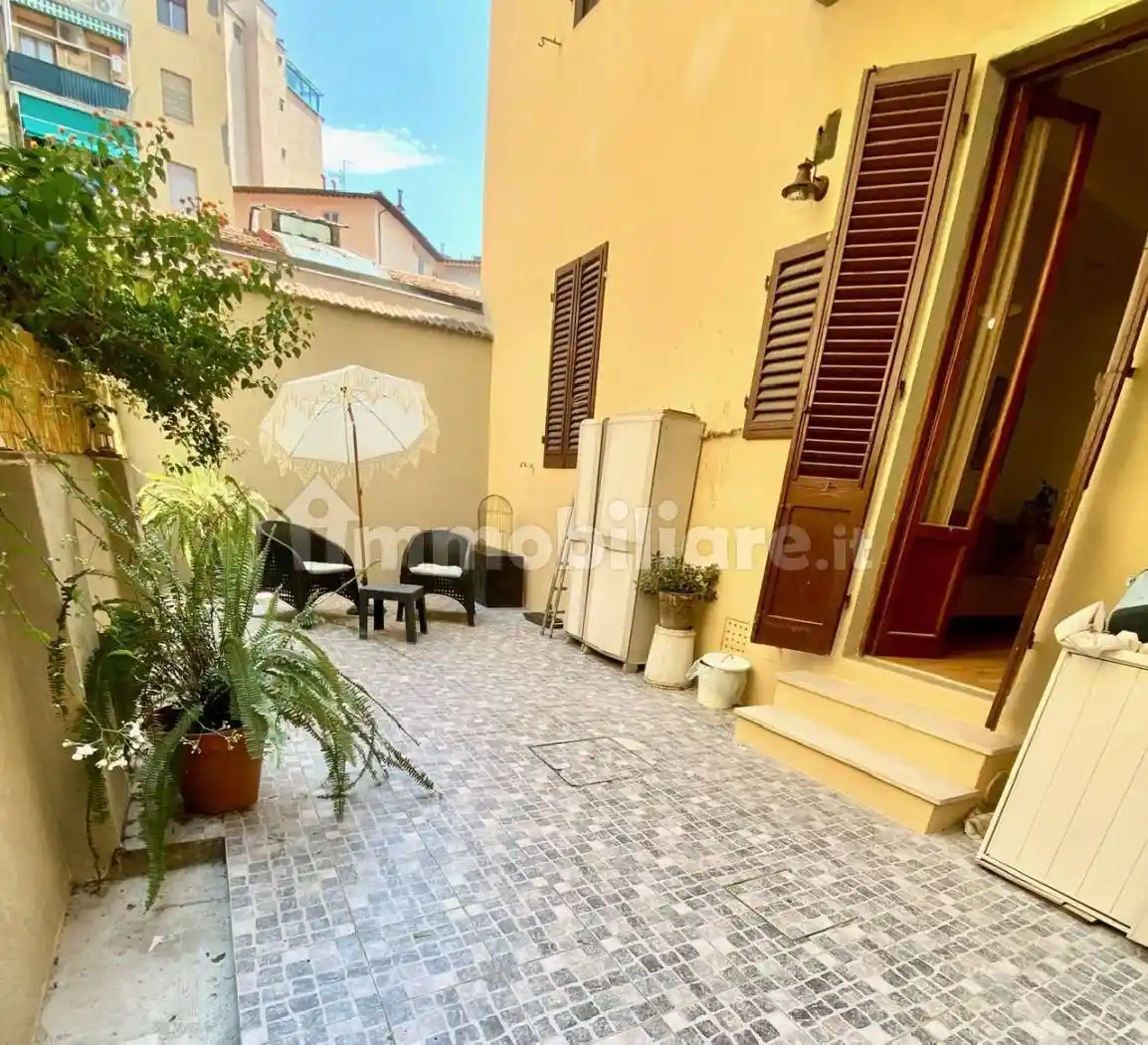Appartamento in affitto a Firenze
