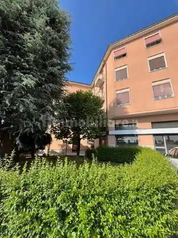 Appartamento in vendita a Bernareggio