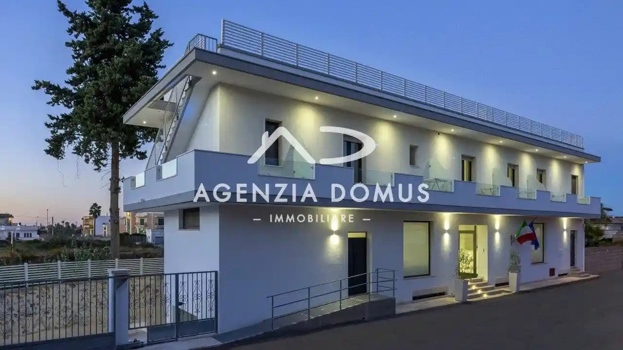Palazzo - Edificio in vendita a Racale