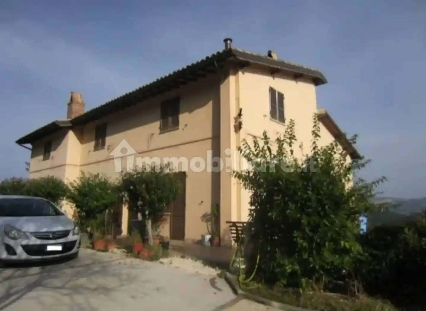 Villa in vendita a Foligno