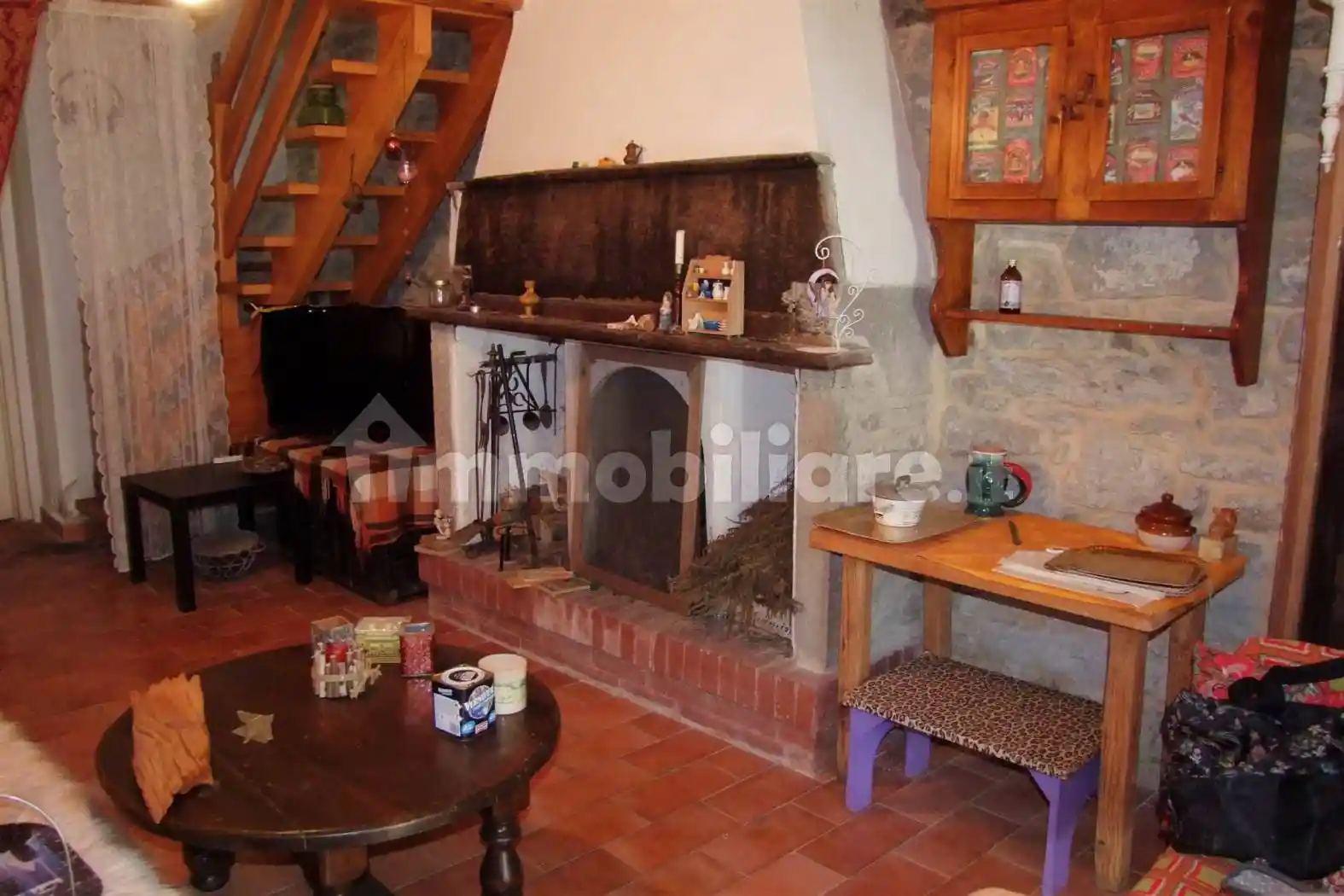 Rustico - Casale in vendita a Londa