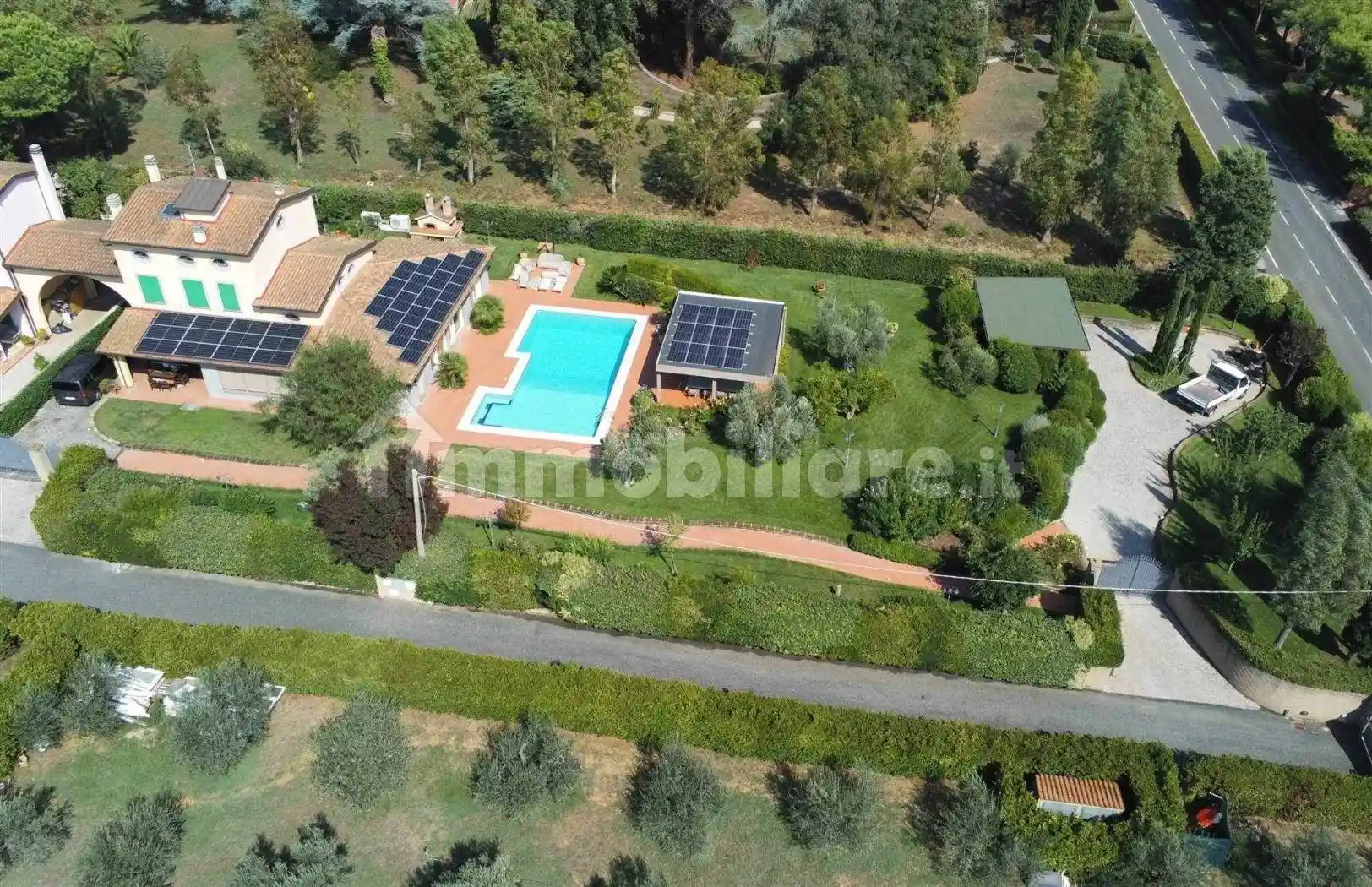 Villa in vendita a Cecina