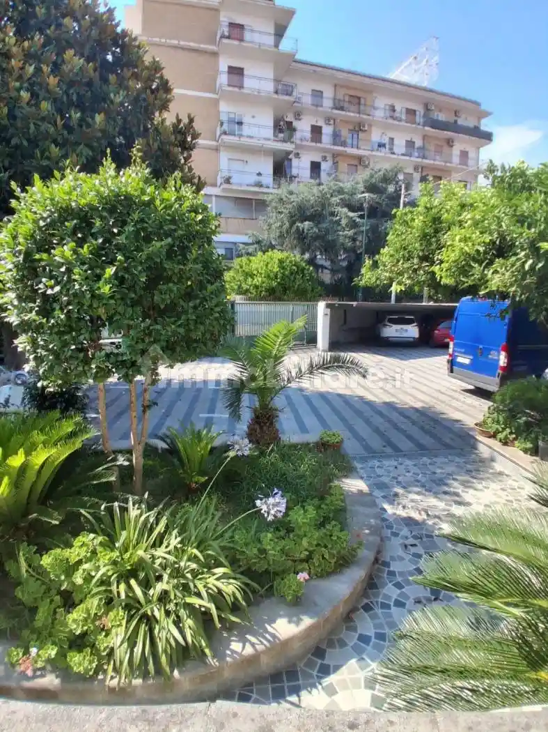Appartamento in affitto a Napoli
