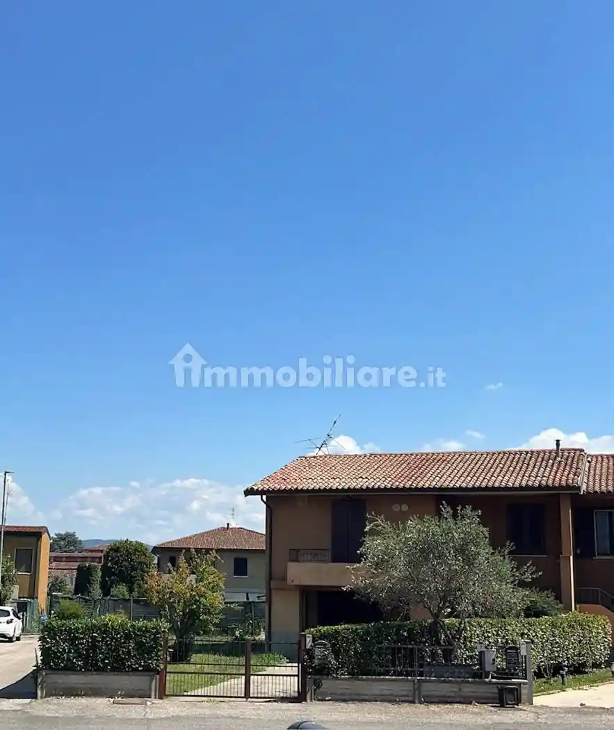 Villa in vendita a Torbole Casaglia