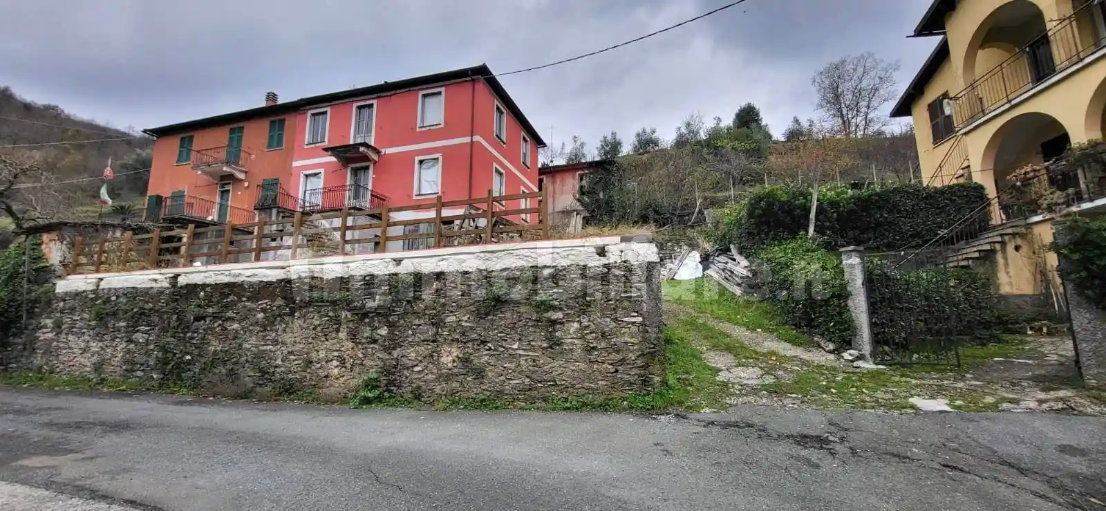 Casa indipendente in vendita a Moconesi