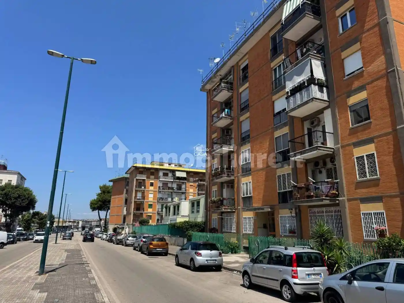 Appartamento in vendita a Napoli