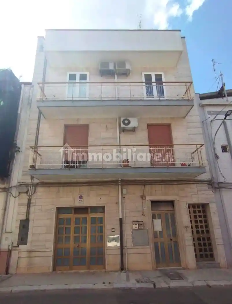 Appartamento in vendita a Acquaviva delle Fonti