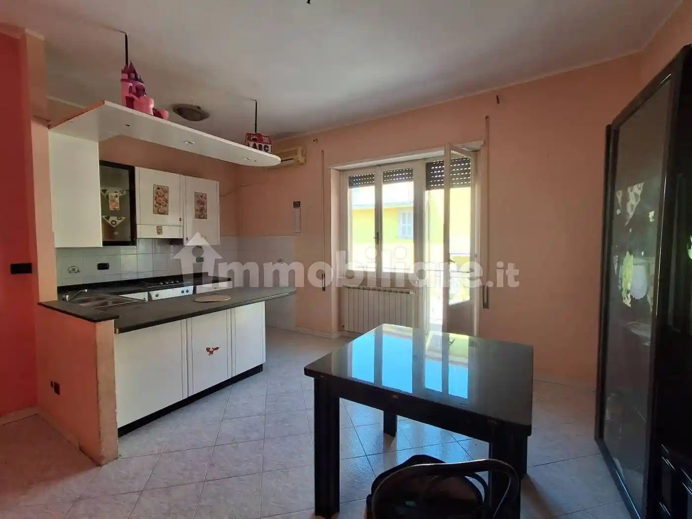 Appartamento in vendita a Guidonia Montecelio