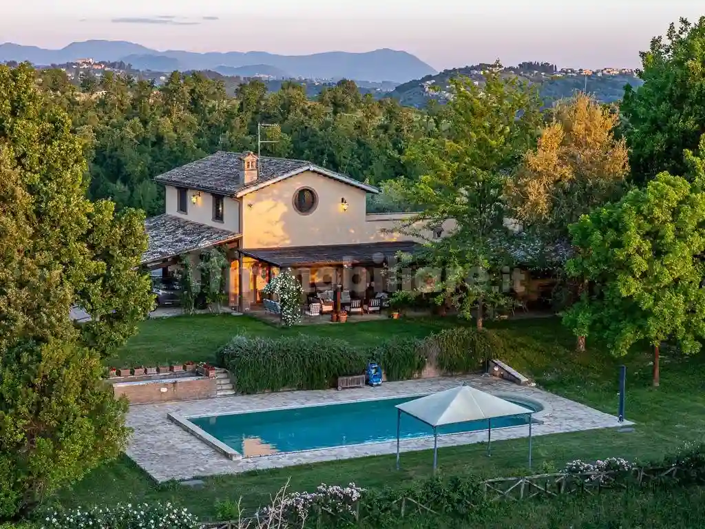 Villa - foto 3